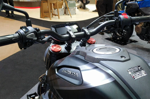 Honda CB150R 2021