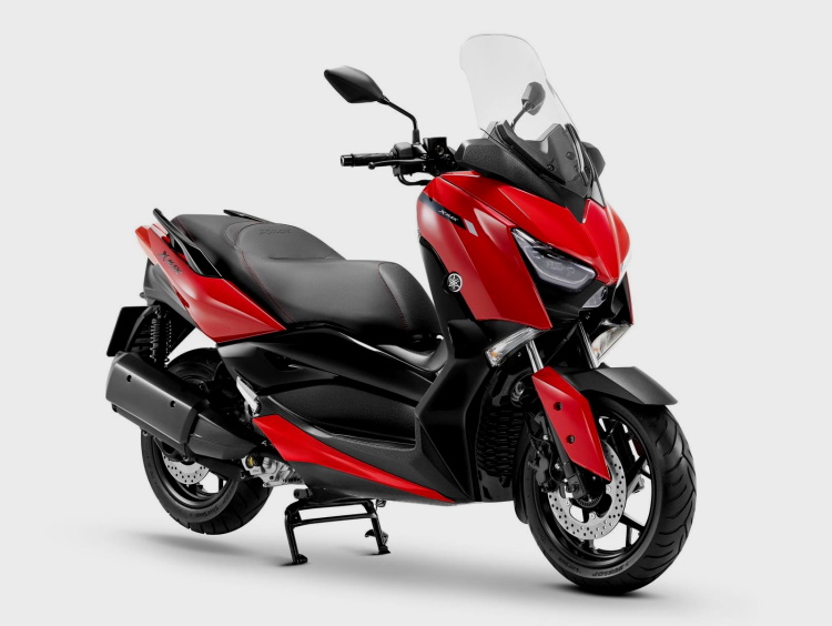 Yamaha XMAX 300 2022 สีแดง
